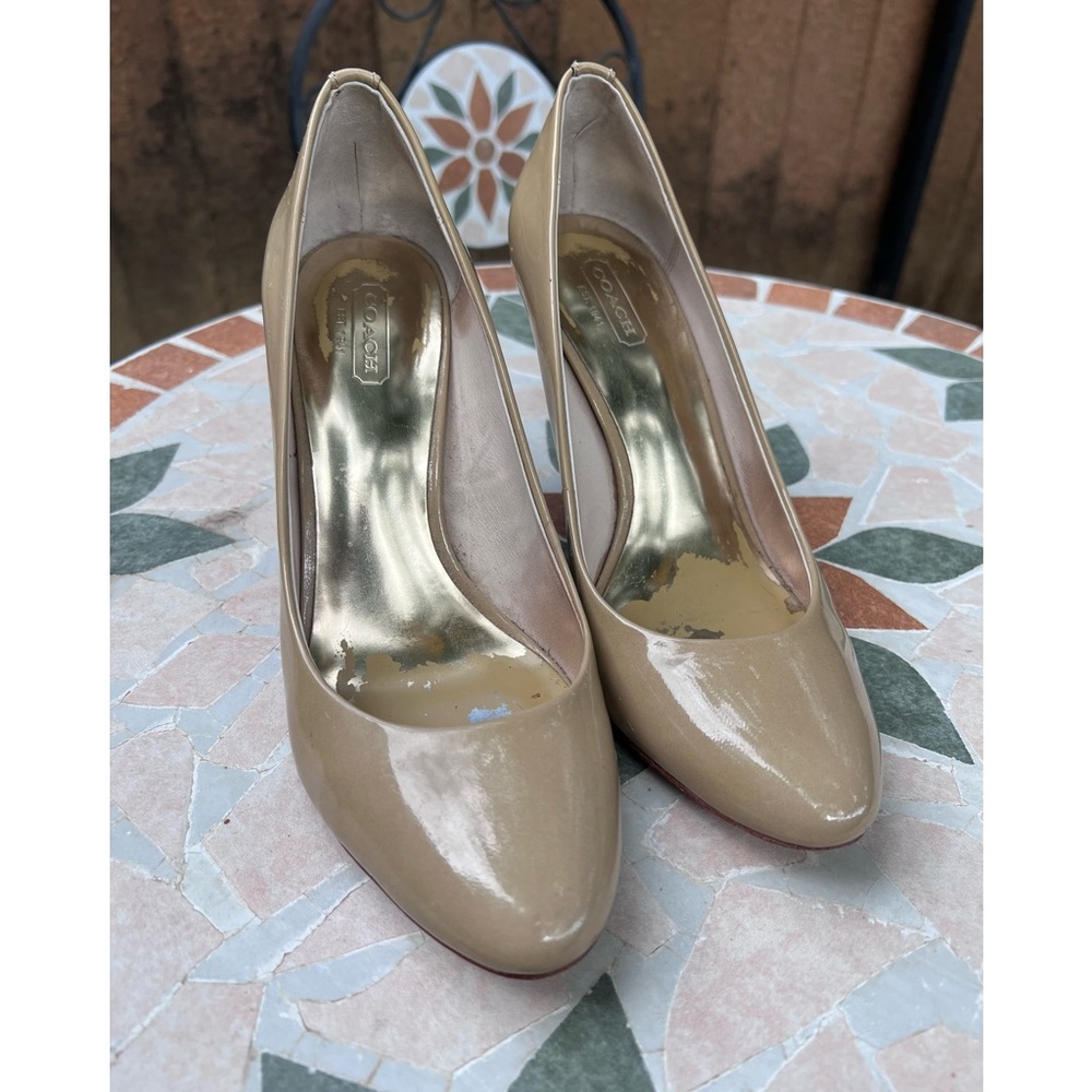 Coach Nala Nude Patent Leather Pump - Picture 6 of 12